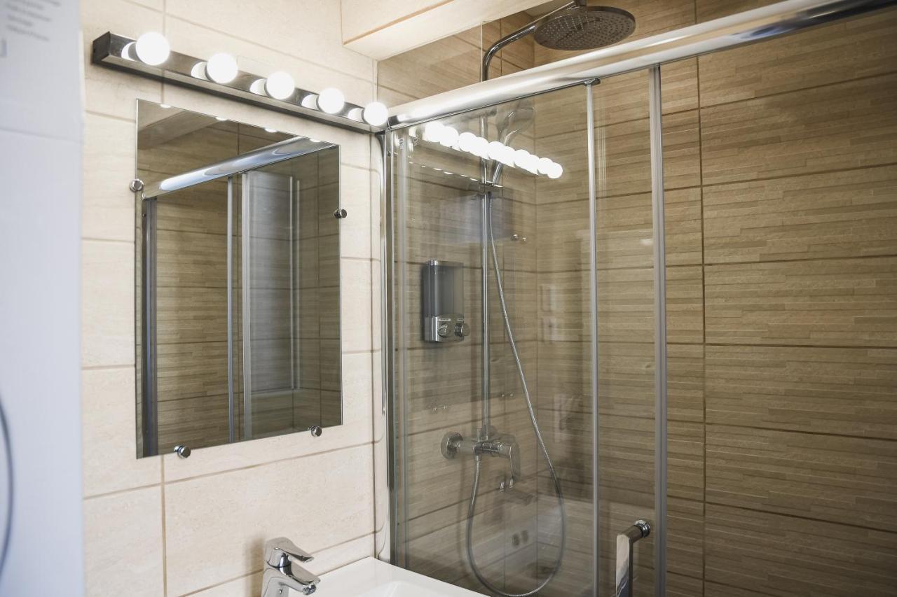 Monkey 2 Salles De Bain Hypercentre 6 Pers 에페르네이 외부 사진